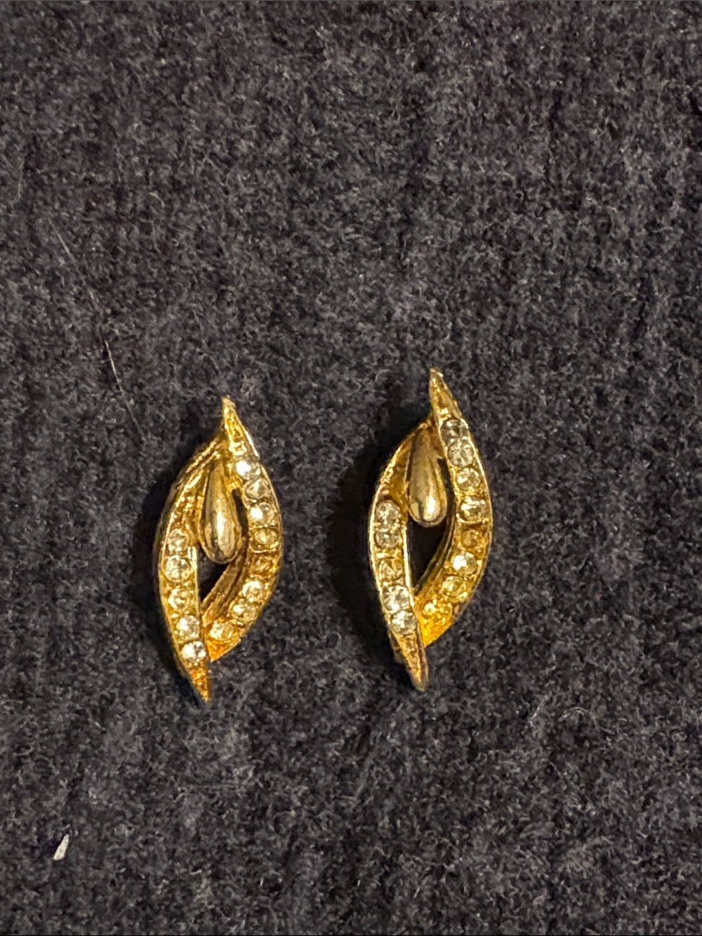 Gold Crystal Leaf Stud Earrings - Elegant Women's Jewelry